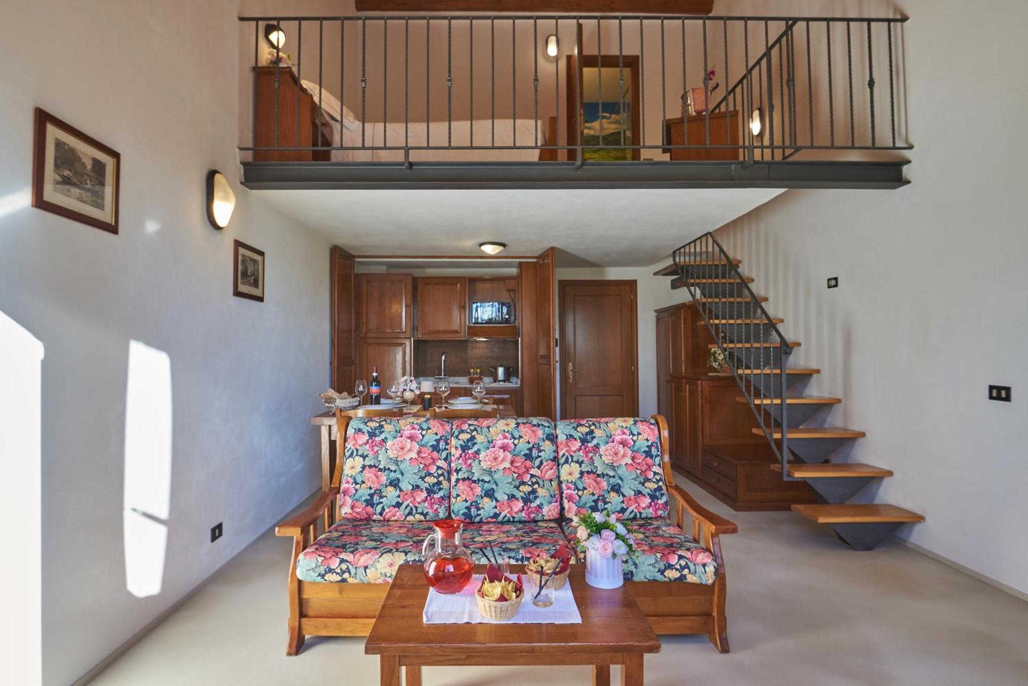 Casanova - Family Apartments Residence Сан-Куйрико-д'Орча Экстерьер фото